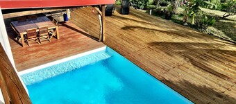 Villa Mabuya: A haven of peace with private pool and breathtaking views in Sainte-Anne