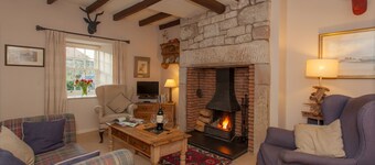 Sjarmerende hytte i topp beliggenhet med utsikt over slottet, 12 The Wynding