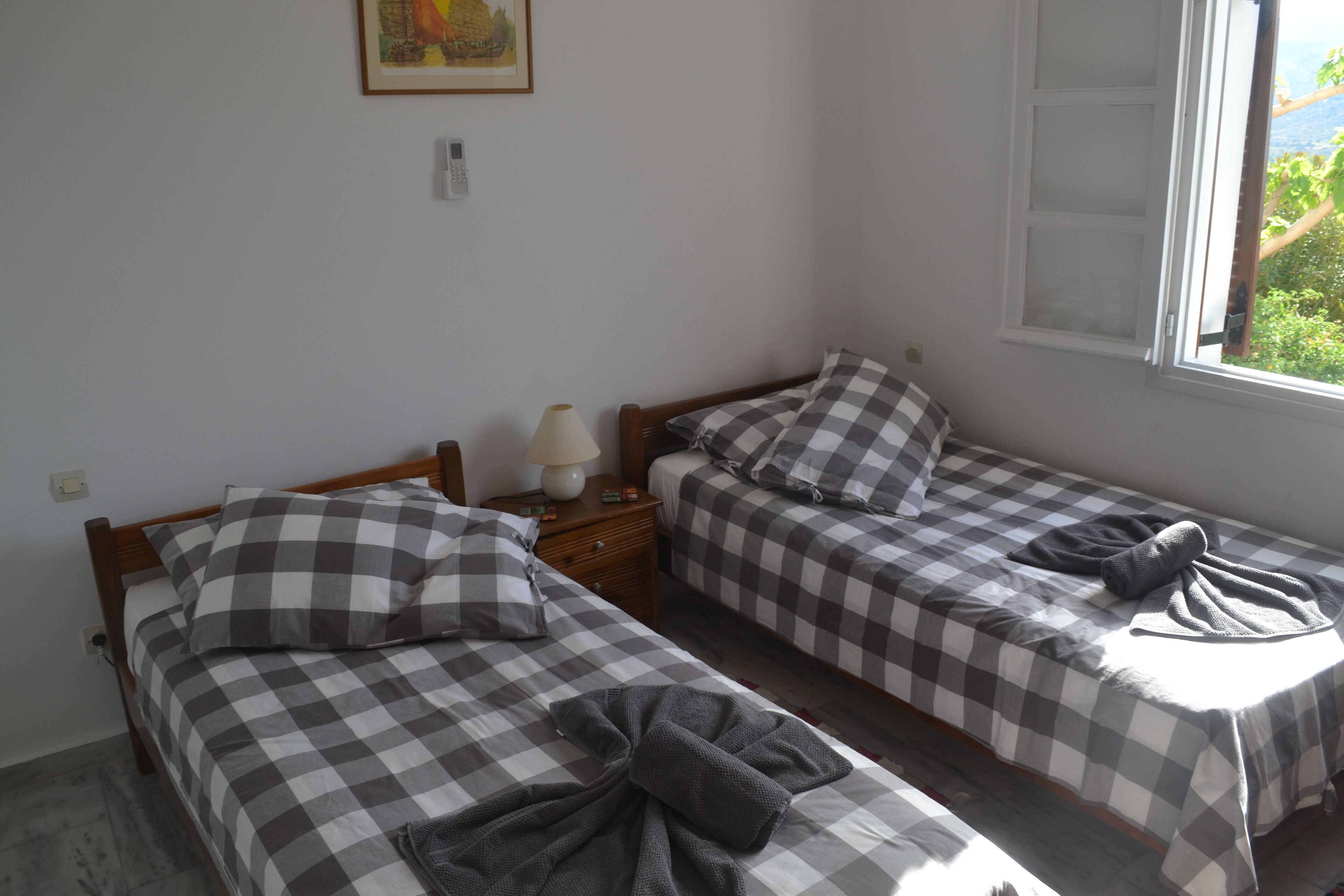 Βίλα με ιδιωτική πισίνα και θέα στην θάλασσα