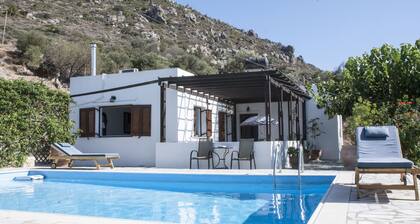 Villa avec piscine privée et imprenable sur mer