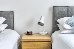 2 Schlafzimmer, Bügeleisen/Bügelbrett, kostenloses WLAN, Bettwäsche