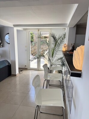 Interior - Superb villa "feet in the water"  (Roquebrune-Sur-Argens)