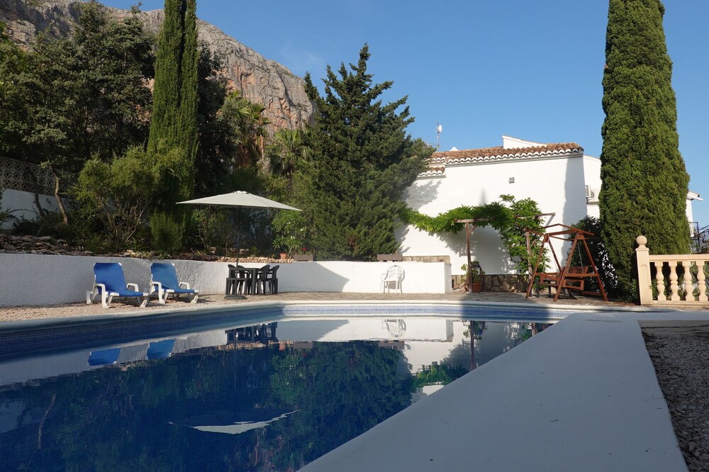 Villa With Large Private Pool & Mature Gardens On Edge Of Montgo National Park
