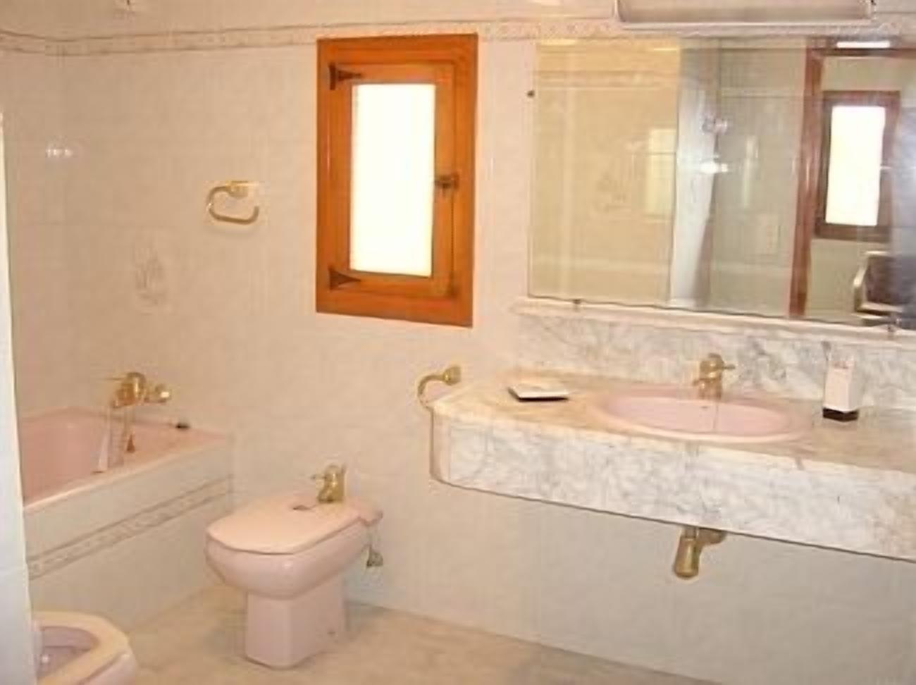 Villa With Large Private Pool & Mature Gardens On Edge Of Montgo National Park