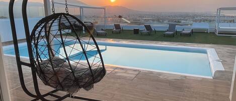 Piscine extérieure, piscine chauffée