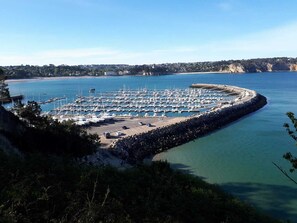 Nicht klassifiziertes Bild, 4 von 35, Schaltfläche