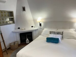 5 chambres, coffres-forts dans les chambres, fer et planche Ă repasser