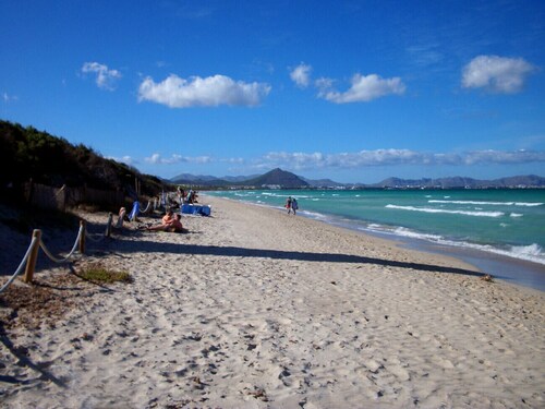 Villa con jardín a 150m de la playa