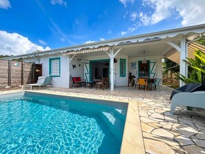 Pool - House / Villa - Sainte luce (sainte luce)