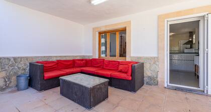 Villa Bahías - with private swimming pool