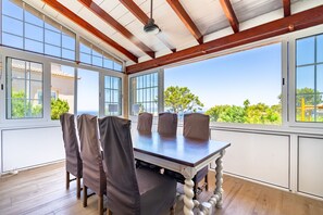 Dining - Villa Bahías - with private swimming pool (Bahía Grande)