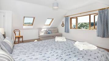 8 soverom, strykejern/-brett, wi-fi (inkludert) og sengetøy