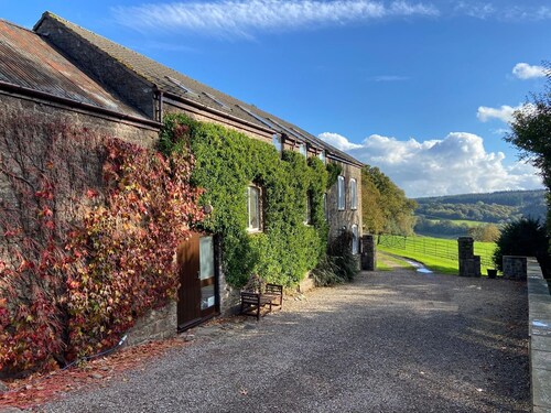 HartHill Grange Bunkhouse - Unique 1850's Rural Country Accommodation