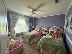 5 bedrooms, iron/ironing board, free WiFi, wheelchair access
