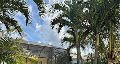 5 Bedroom House on golf course with pool after big reconstruction!