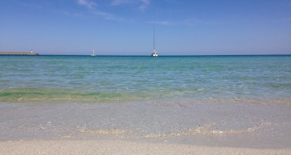 Wohnung in Villa, Parkplatz, kleiner Garten, nahe gelegenen Strände
