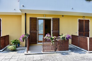Dettaglio esterni