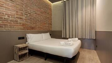 5 habitaciones y caja de seguridad en la habitación