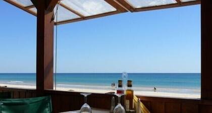 26149/AL Lovely 4 bed 3 bath villa with large fenced pool, 250 metres to beach