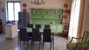 Interior - Villa Elma - Cozy Apartment In The Langhe (Cigliè)