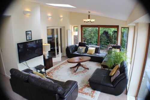 Prix ​​emplacement gagnante du village très proche de Ribby Village Hall