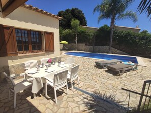 Outdoor dining - Villa Caterina, Calonge - Costa Brava (Calonge)
