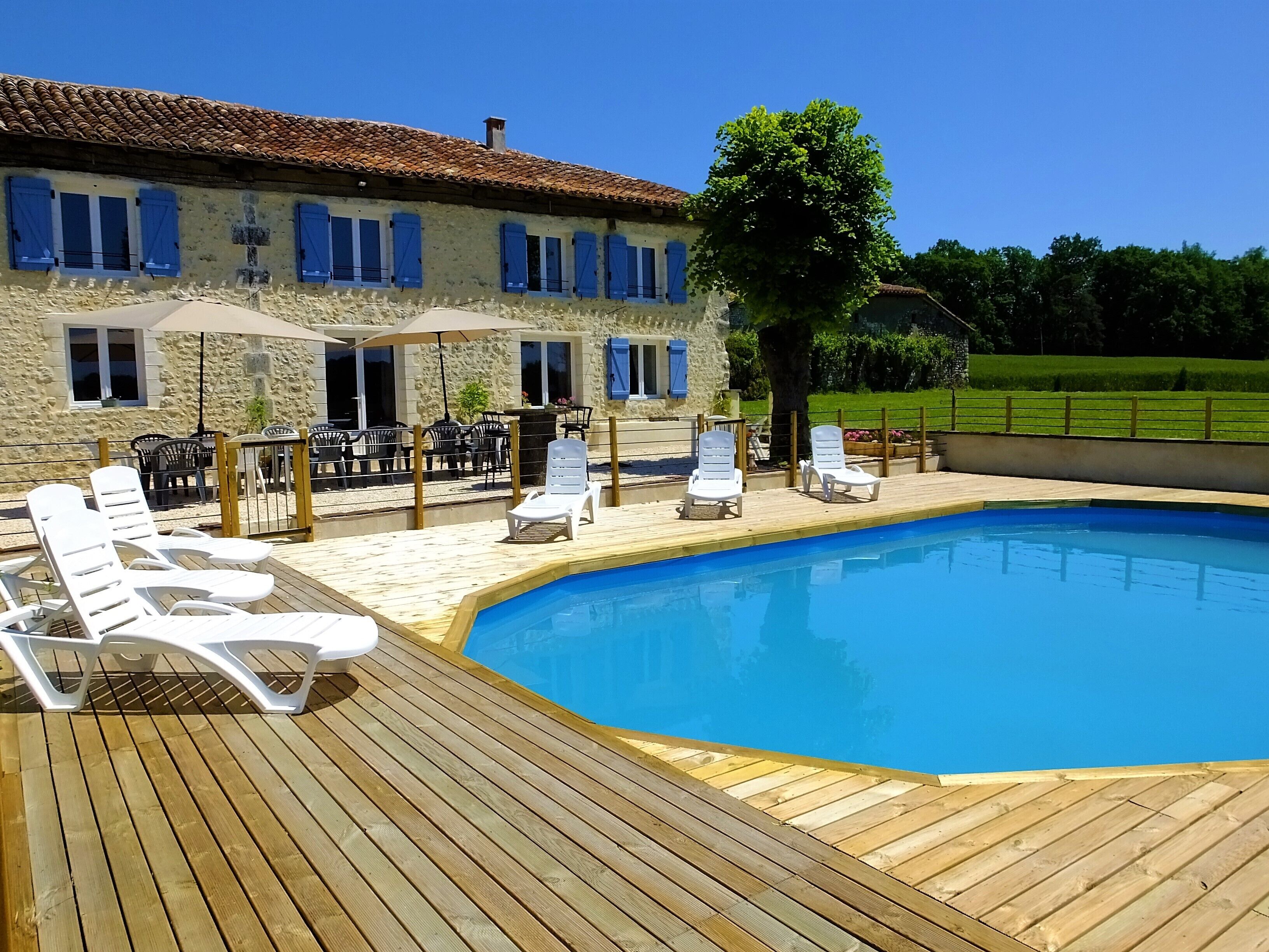 Stunning Barn Conversion with Private Pool