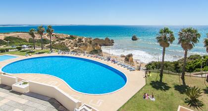 Schöne Wohnung mit Meerblick von der Terrasse - Gemeinschaftspool 100m entfernt