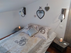 4 habitaciones, tabla de planchar con plancha y wifi 