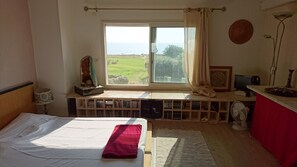 6 Schlafzimmer, Bügeleisen/Bügelbrett, kostenloses WLAN