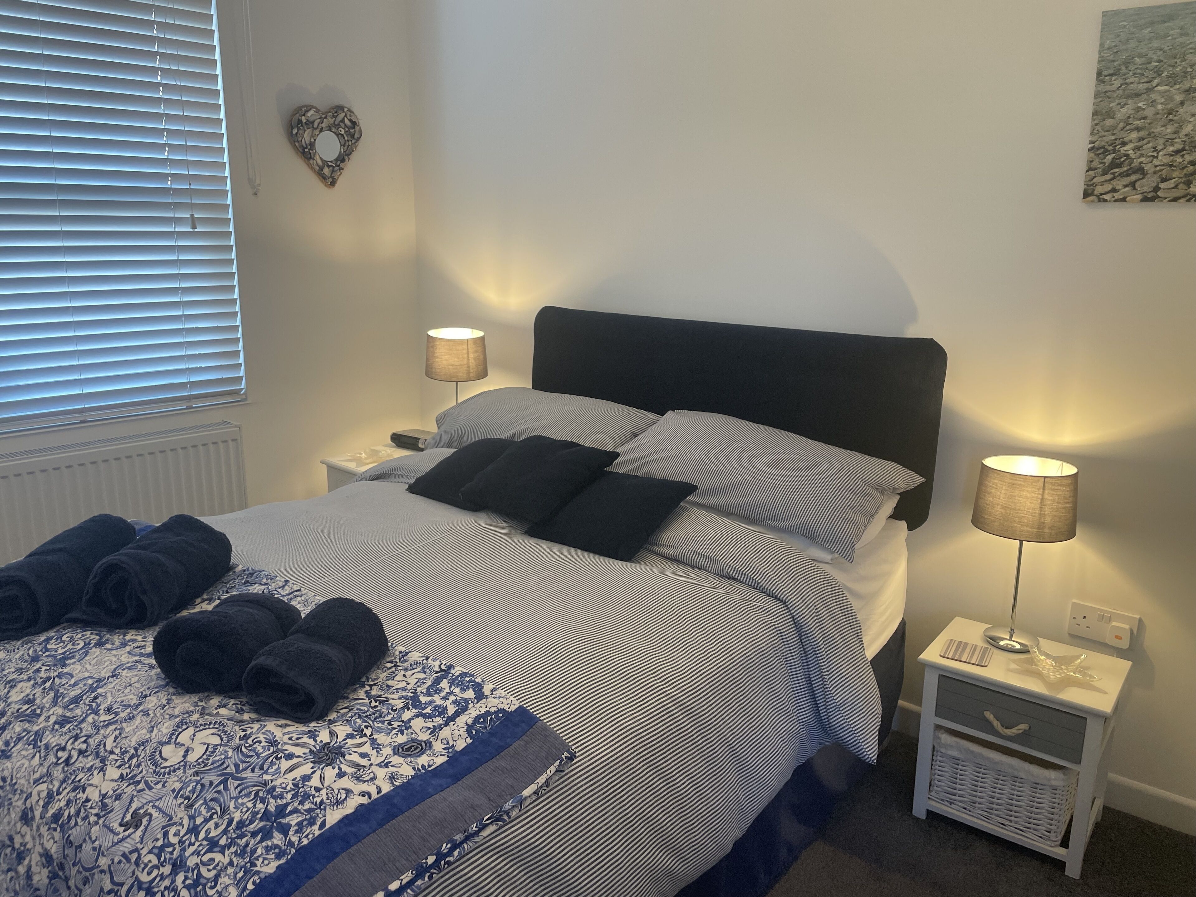 3 bedrooms, iron/ironing board, free WiFi, bed sheets