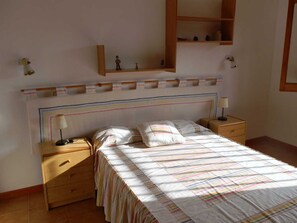 3 camere, ferro/asse da stiro