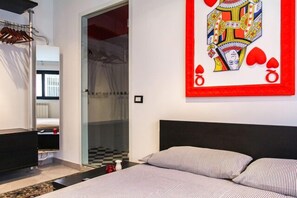 1 chambre, fer et planche à repasser, Wi-Fi, draps fournis