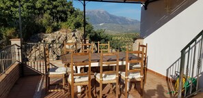 Outdoor dining - La Peruela. A Spacious 4 Bed Rural Villa with private pool and stunning views  (Malaga)
