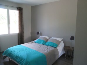 3 habitaciones, tabla de planchar con plancha y wifi gratis 