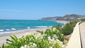 Beach nearby, beach towels