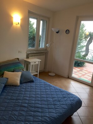 2 chambres, fer et planche à repasser, Wi-Fi, literie fournie