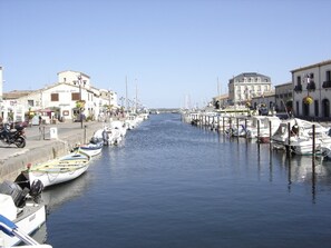 Marina - Breathtaking sea views from large private rooftop terrace at Port Rive Gauche (Marseillan)