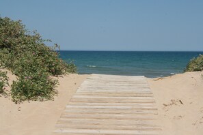 Am Strand, Liegestühle