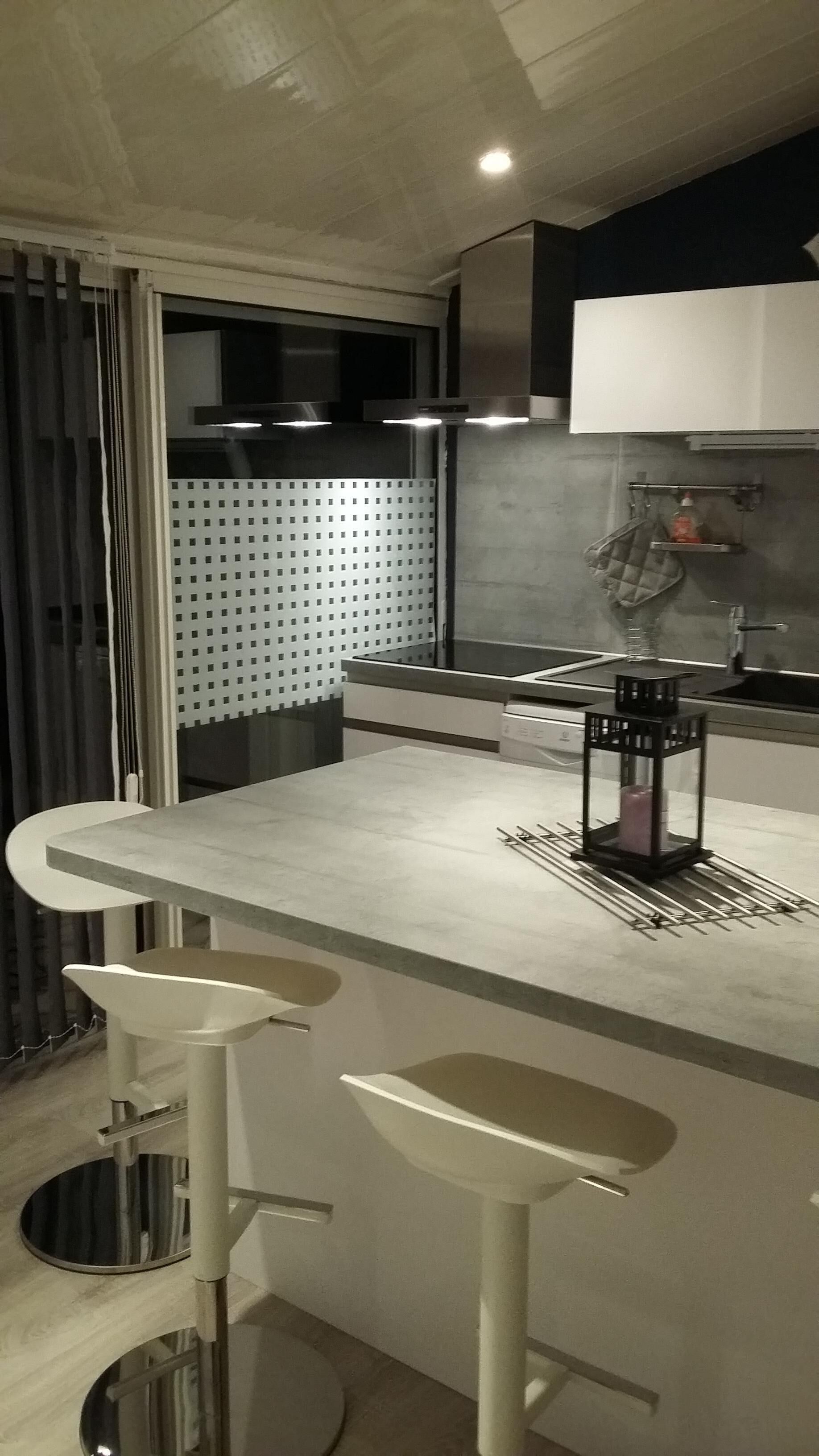 Familly villa for 8 people at 100m from the beach and close to shops