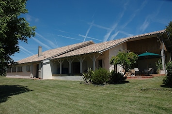 Extérieur