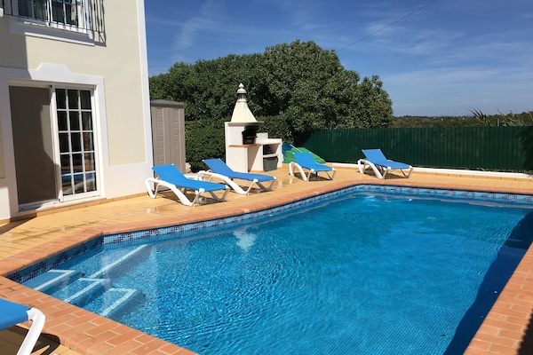Pool and Barbecue area