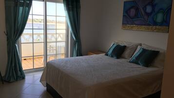 2 bedrooms, iron/ironing board, travel crib, free WiFi