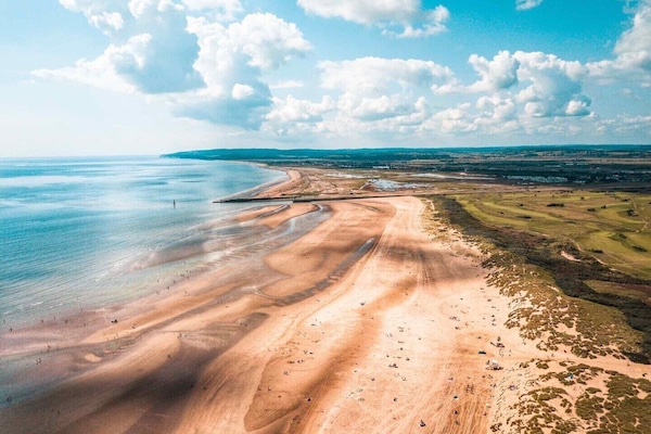 Beach nearby, beach towels
