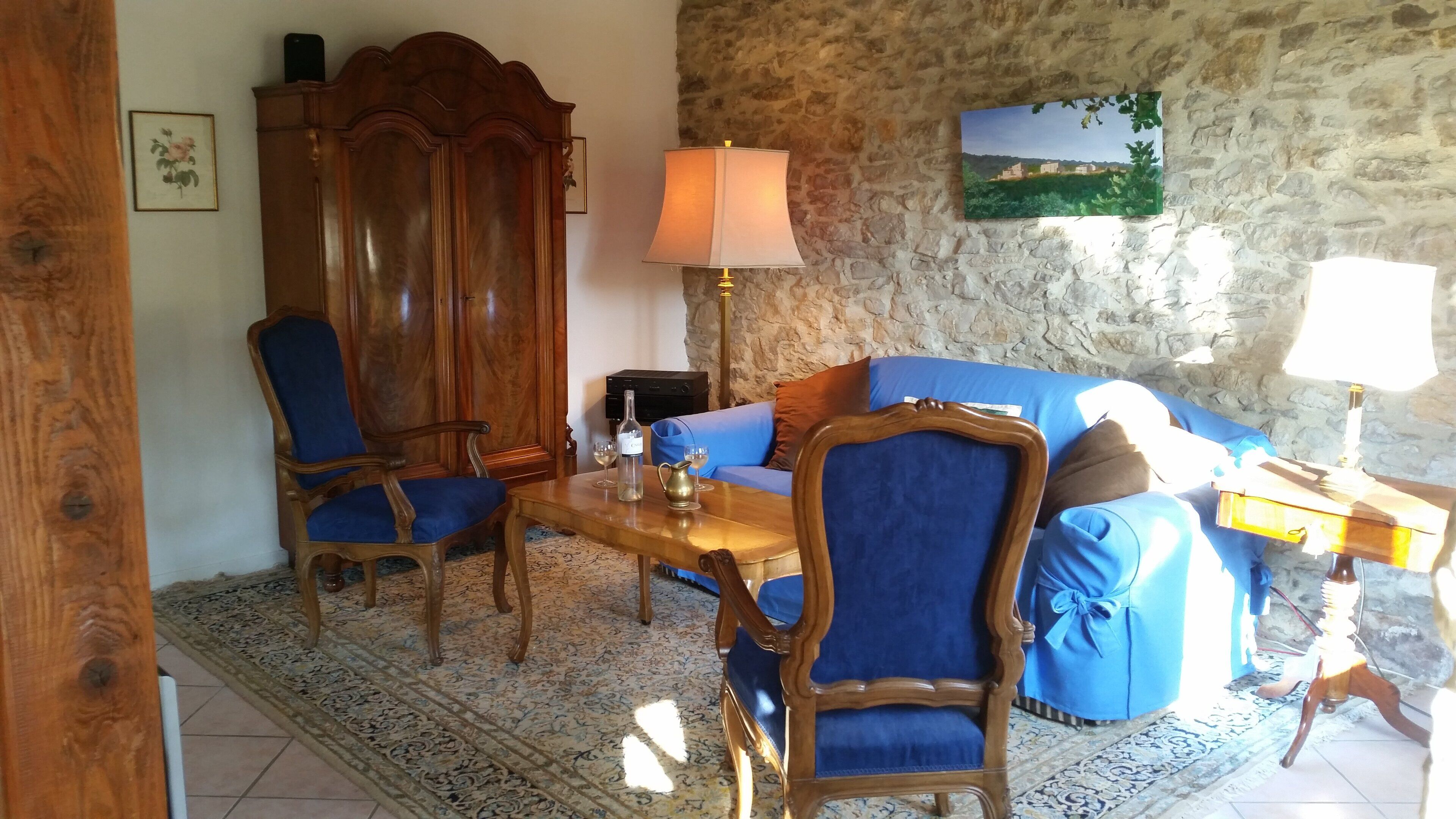 Bergerie idyllique avec vue, grande piscine chauffée et 6ac de beau terrain