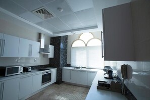 Private kitchen - HOTEL (Abu Dhabi)