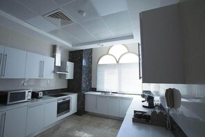 Private kitchen - HOTEL (Abu Dhabi)