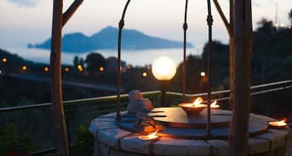 Villa Luisa, splendid panoramic villa overlooking Capri