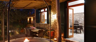 Villa Luisa, splendid panoramic villa overlooking Capri