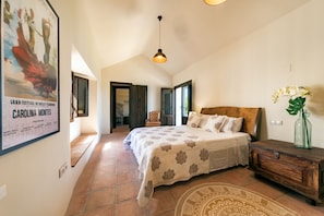 5 Schlafzimmer, Bügeleisen/Bügelbrett, WLAN, Bettwäsche